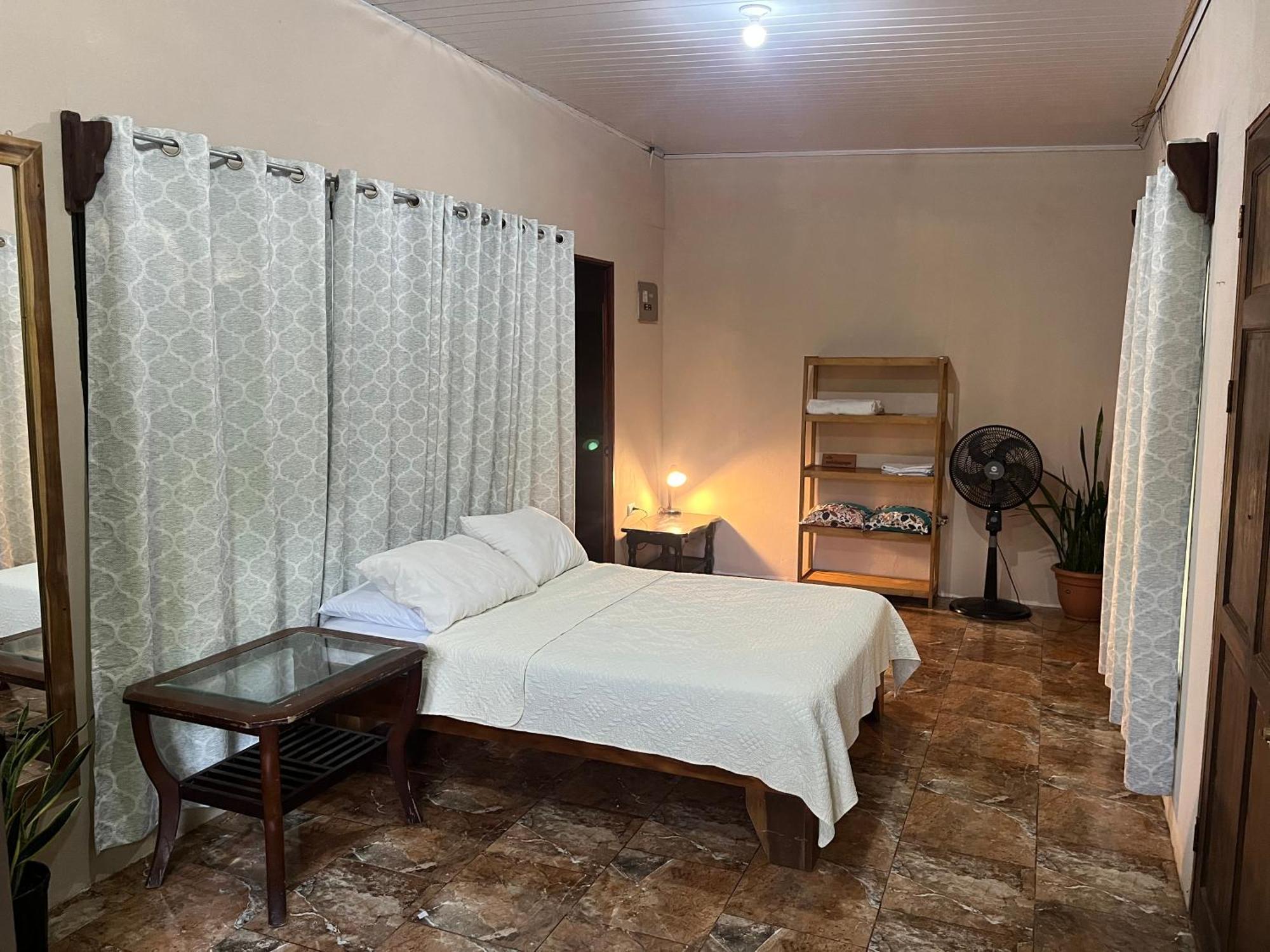 Casa Escondida Apartments Manuel Antonio Kültér fotó